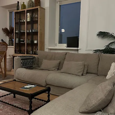 Elegance And Chique In The Heart Of *