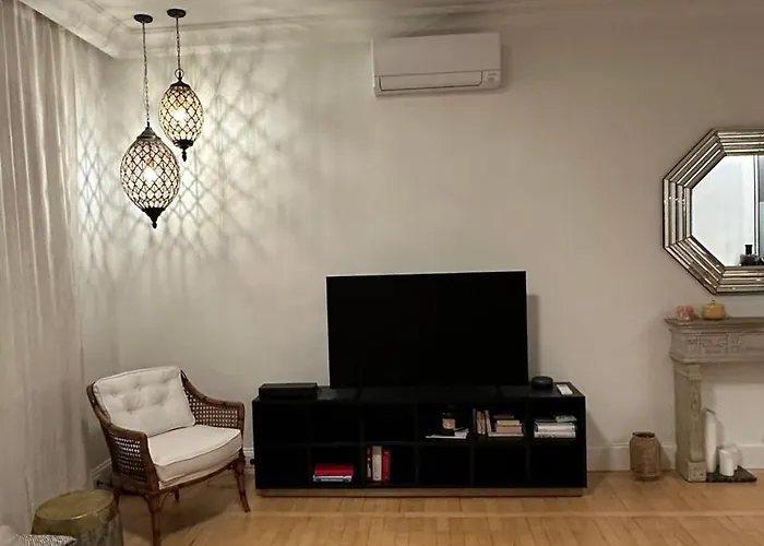 Elegance And Chique In The Heart Of