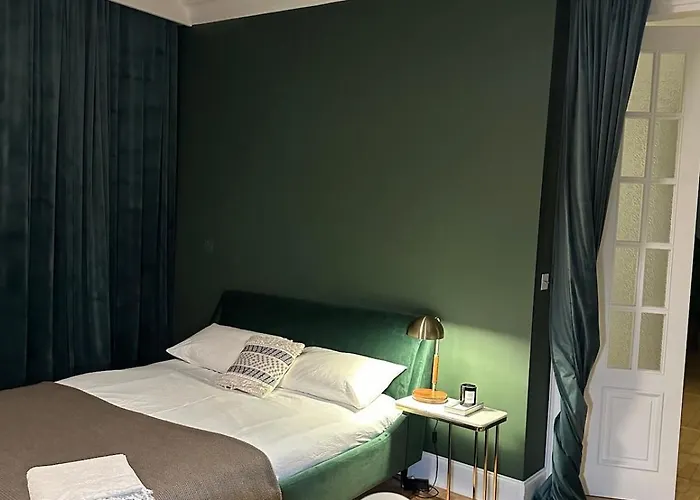 Apartment Elegance And Chique In The Heart Of